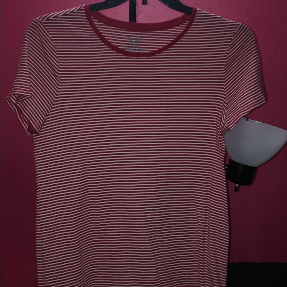 Faded Glory red and white short sleeve